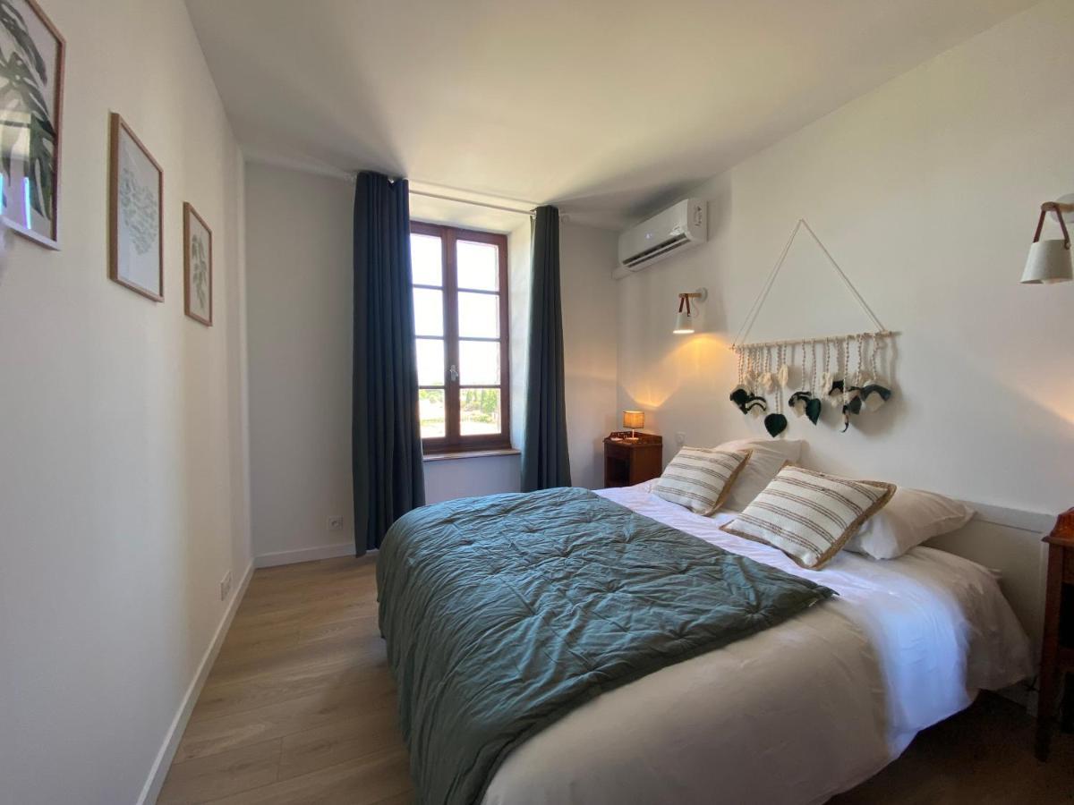 Maison, Canal Du Midi Piscine Homps  Extérieur photo