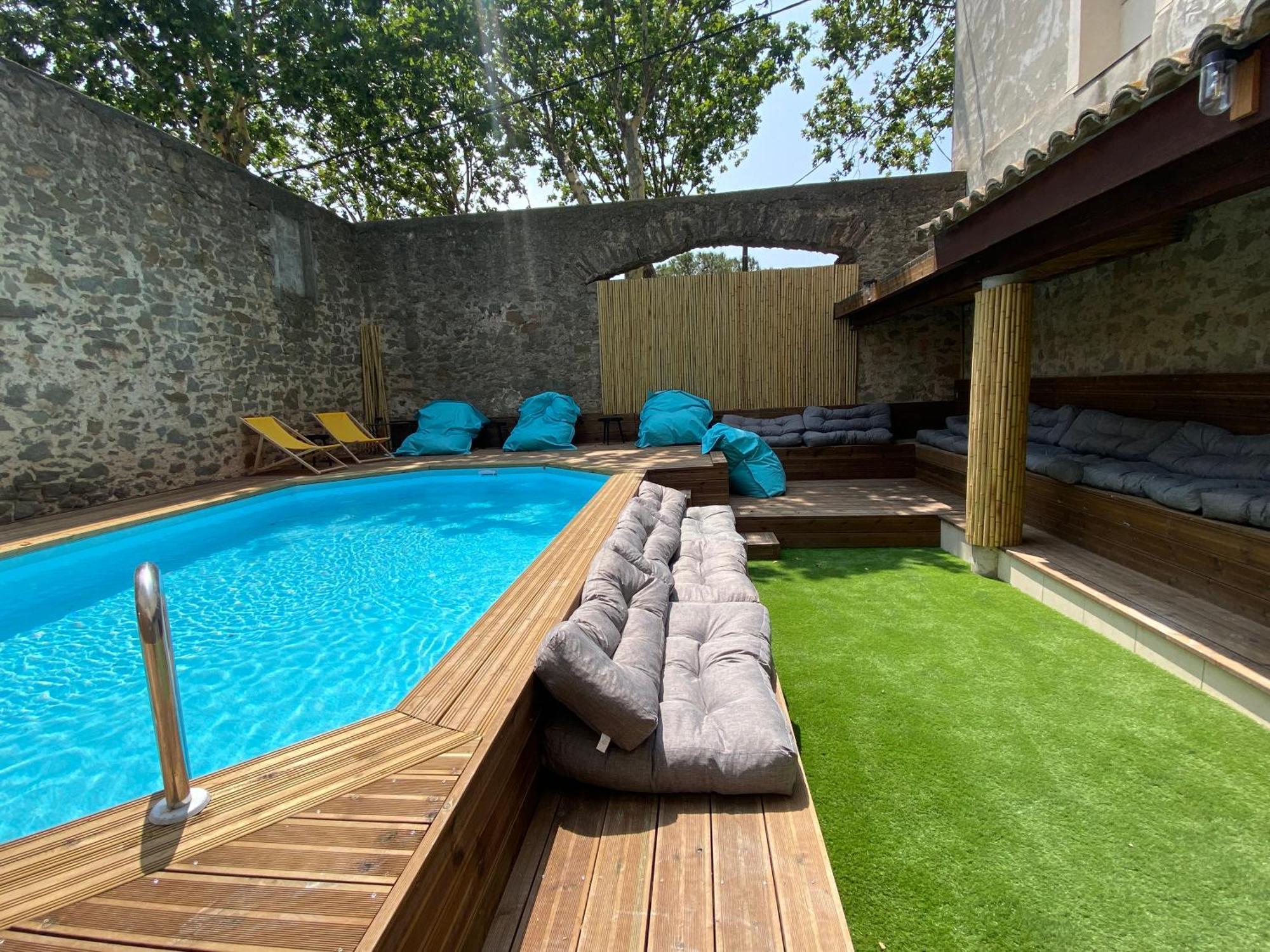 Maison, Canal Du Midi Piscine Homps  Extérieur photo